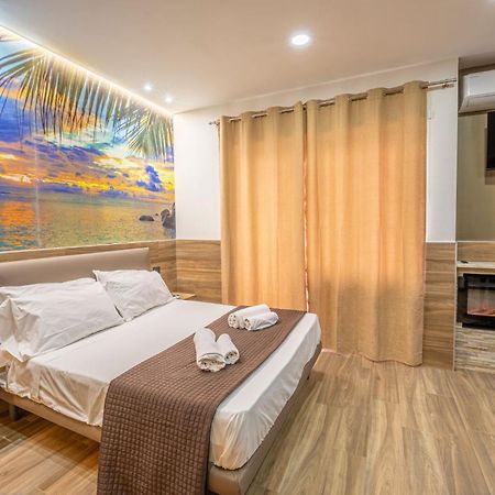 Virtus Prestige - Rooms & Apartments Rome Buitenkant foto